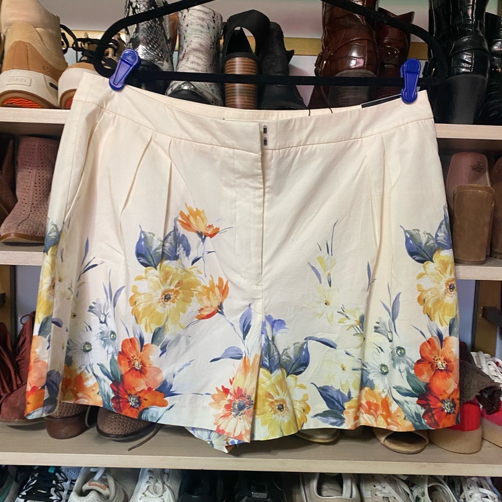 Floral Women's Shorts